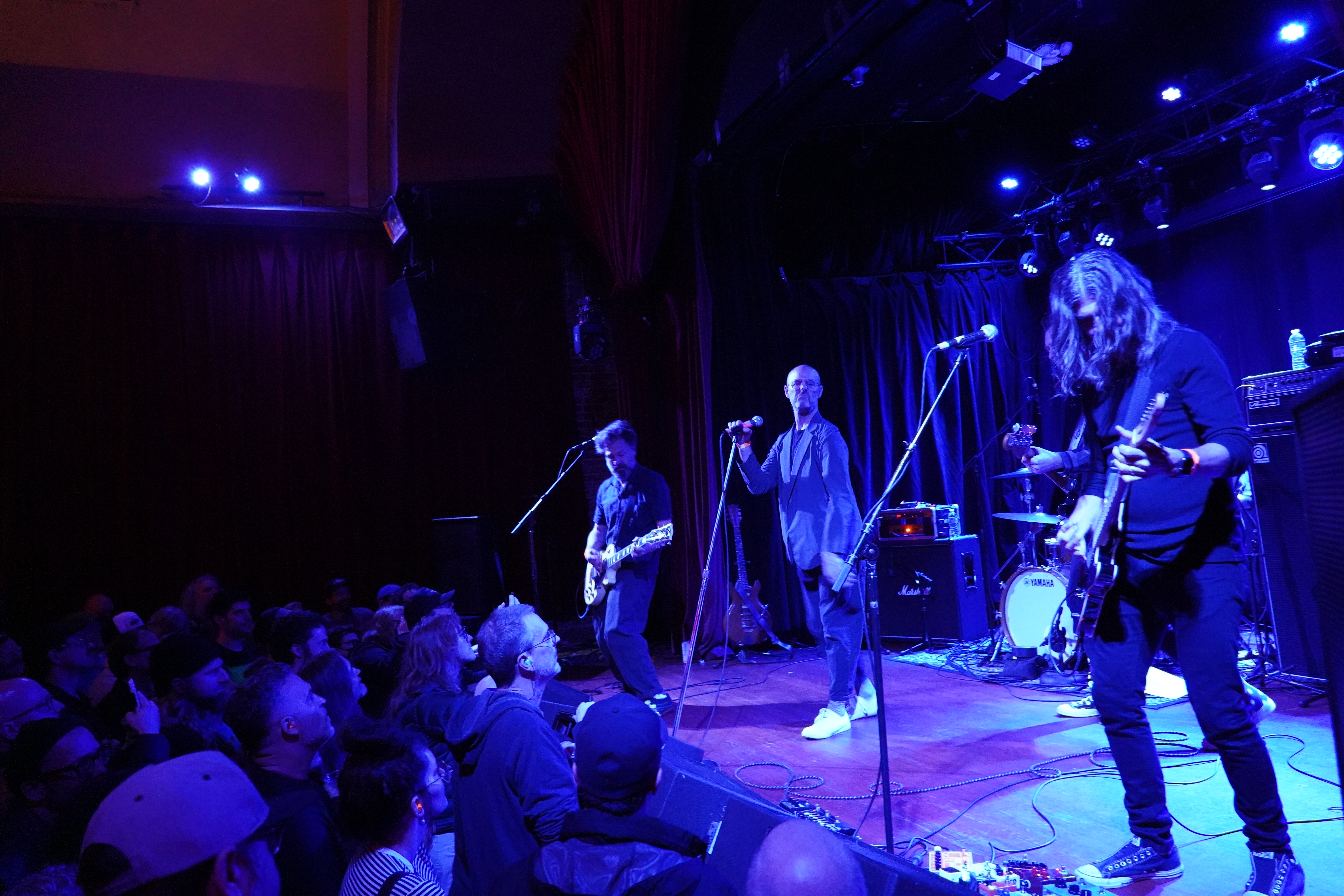 Shudder To Think return to the road: first U.S. tour in 17 years + “X-French T-Shirt” (Live)