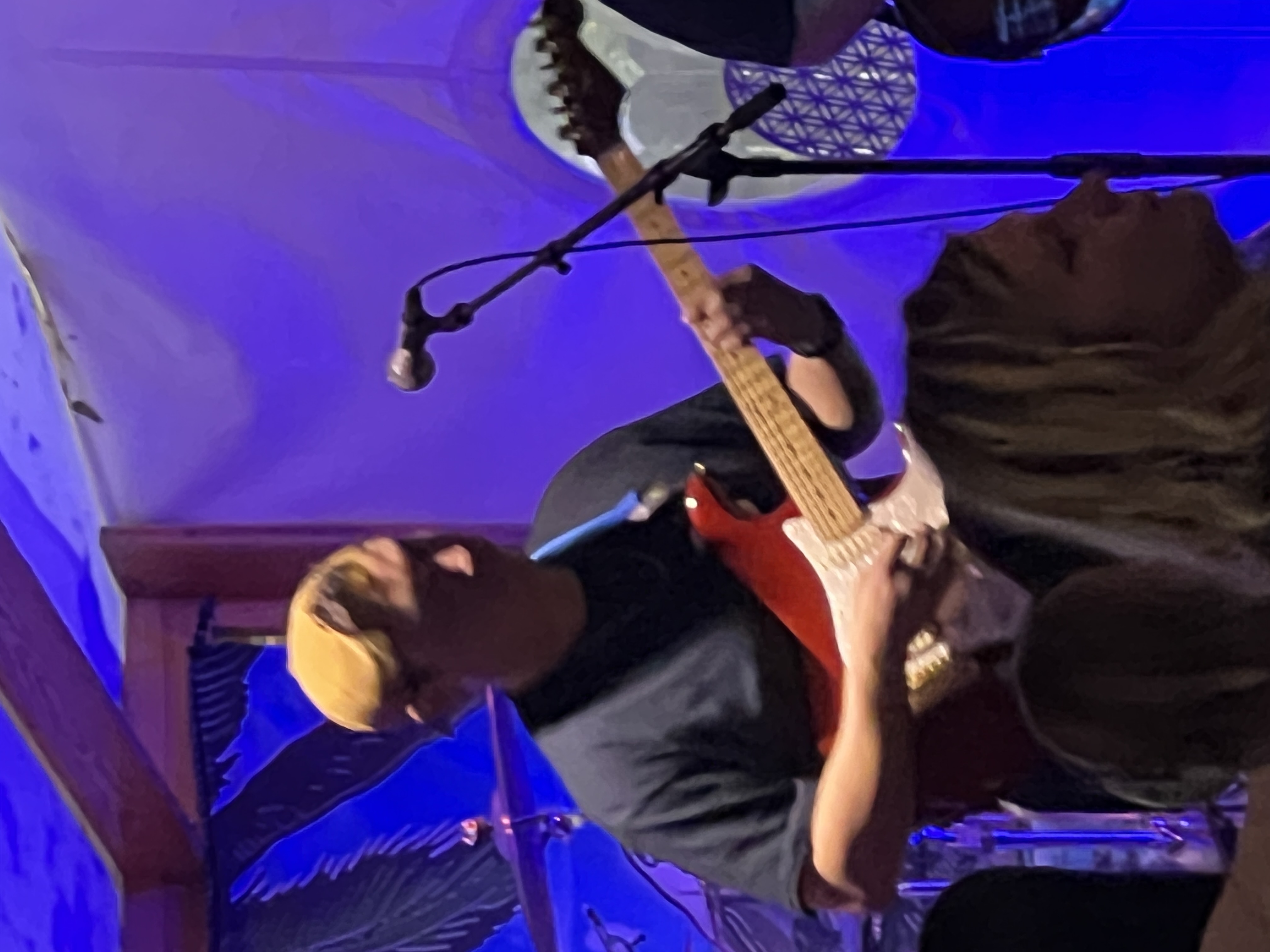 The Kingson w/ Rebel Shakedown