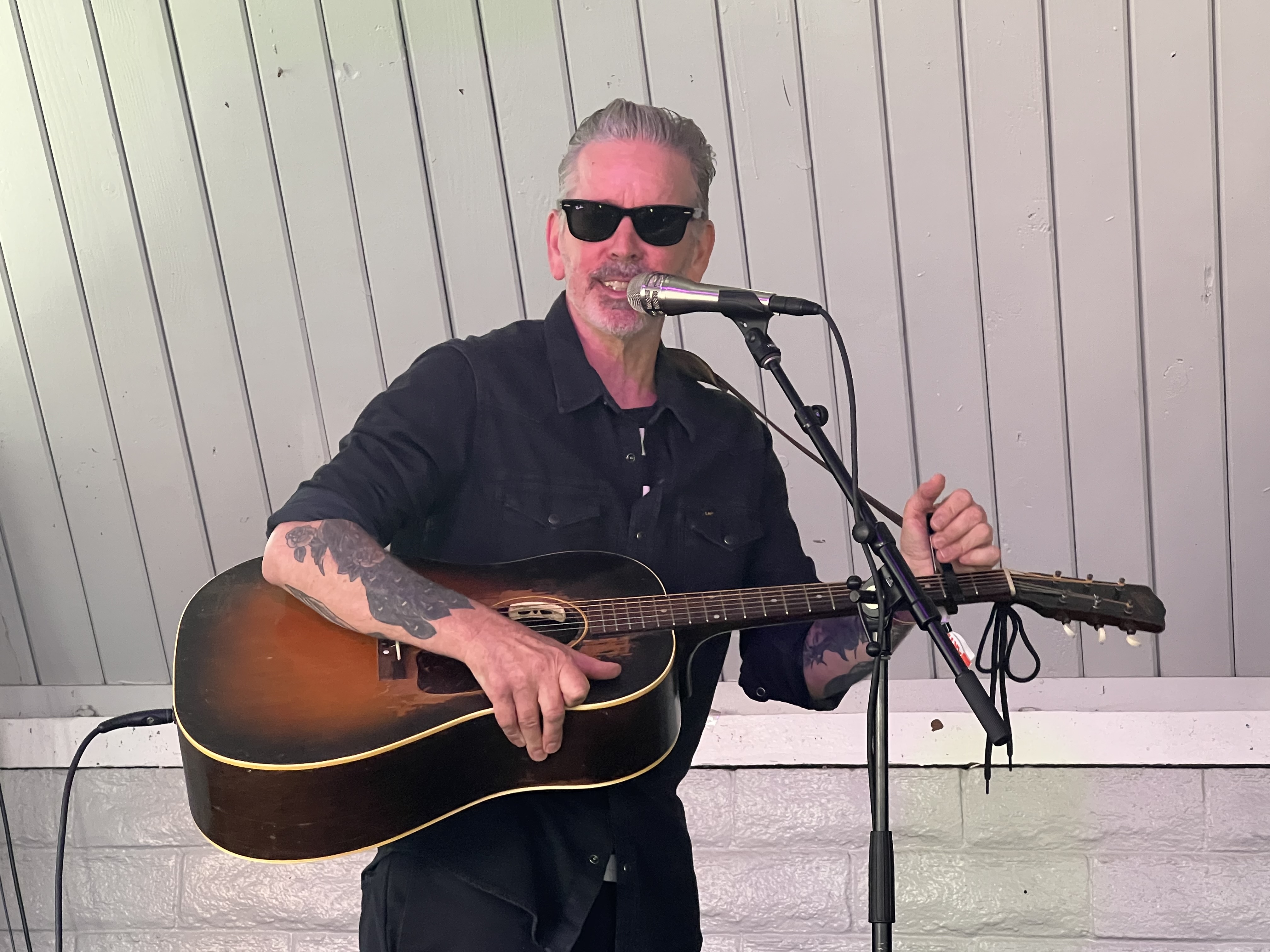 Jonny '2 Bags' Wickersham photo