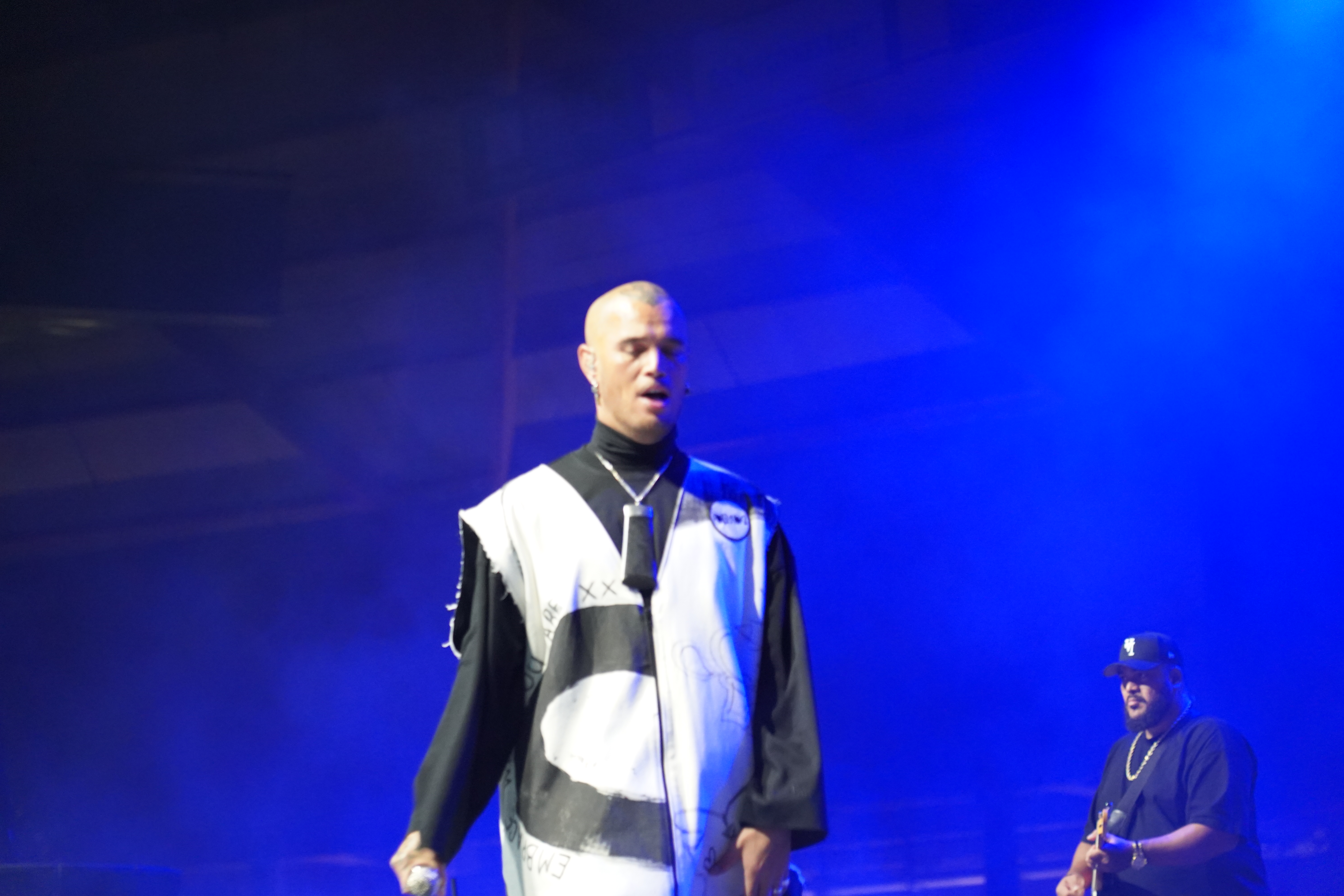 Stan Walker — Holo Holo 2025