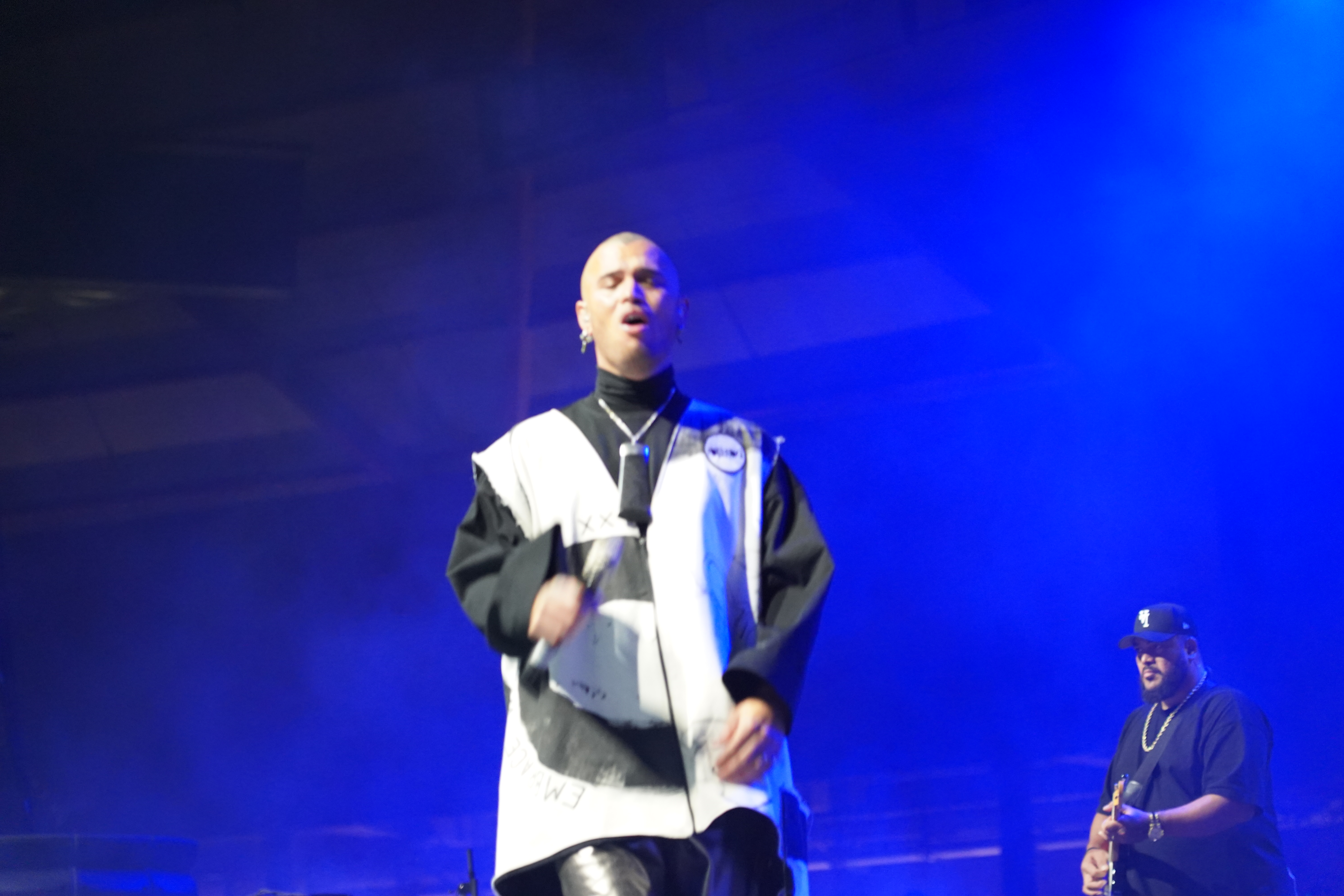 Stan Walker — Holo Holo 2025
