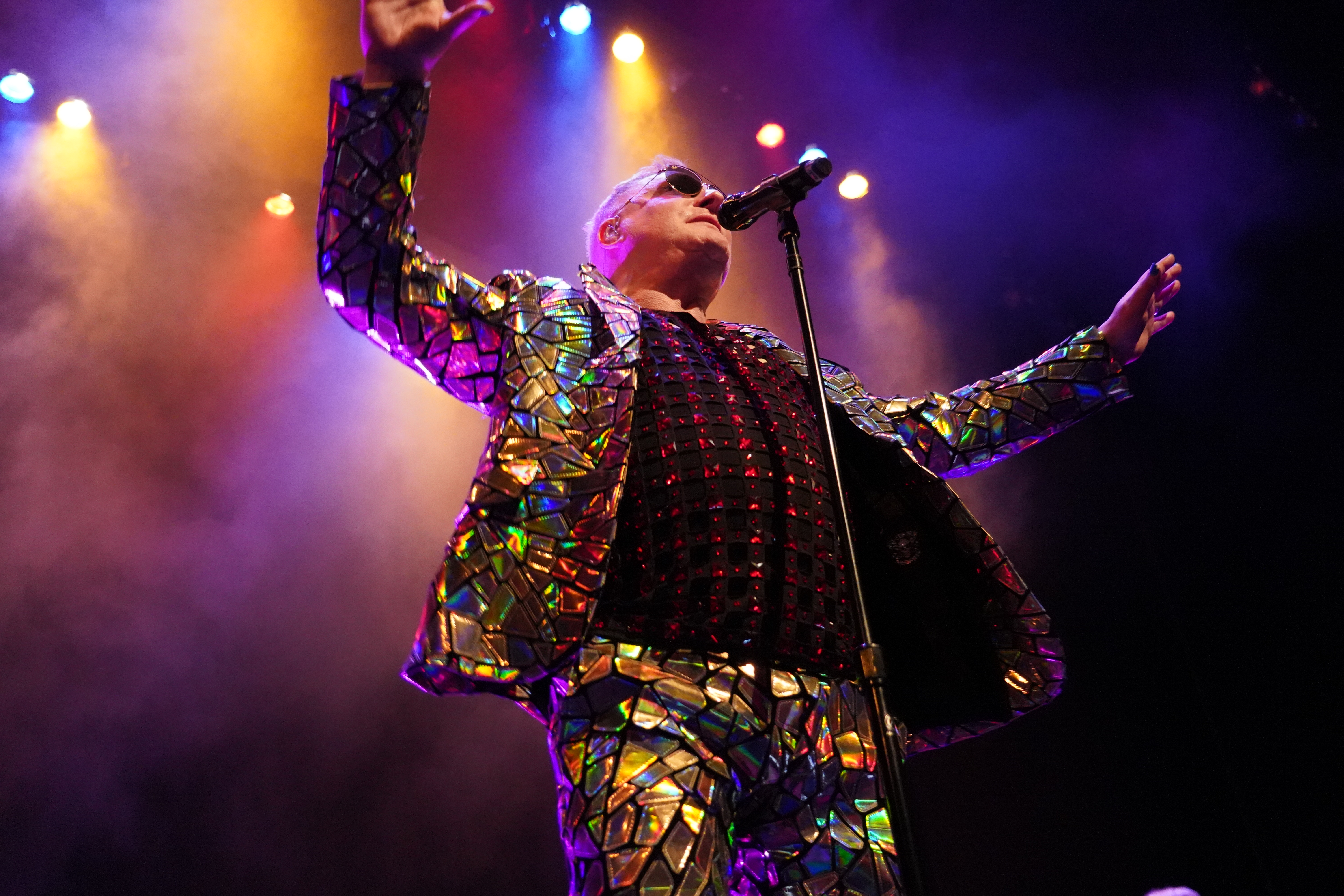 Andy Bell