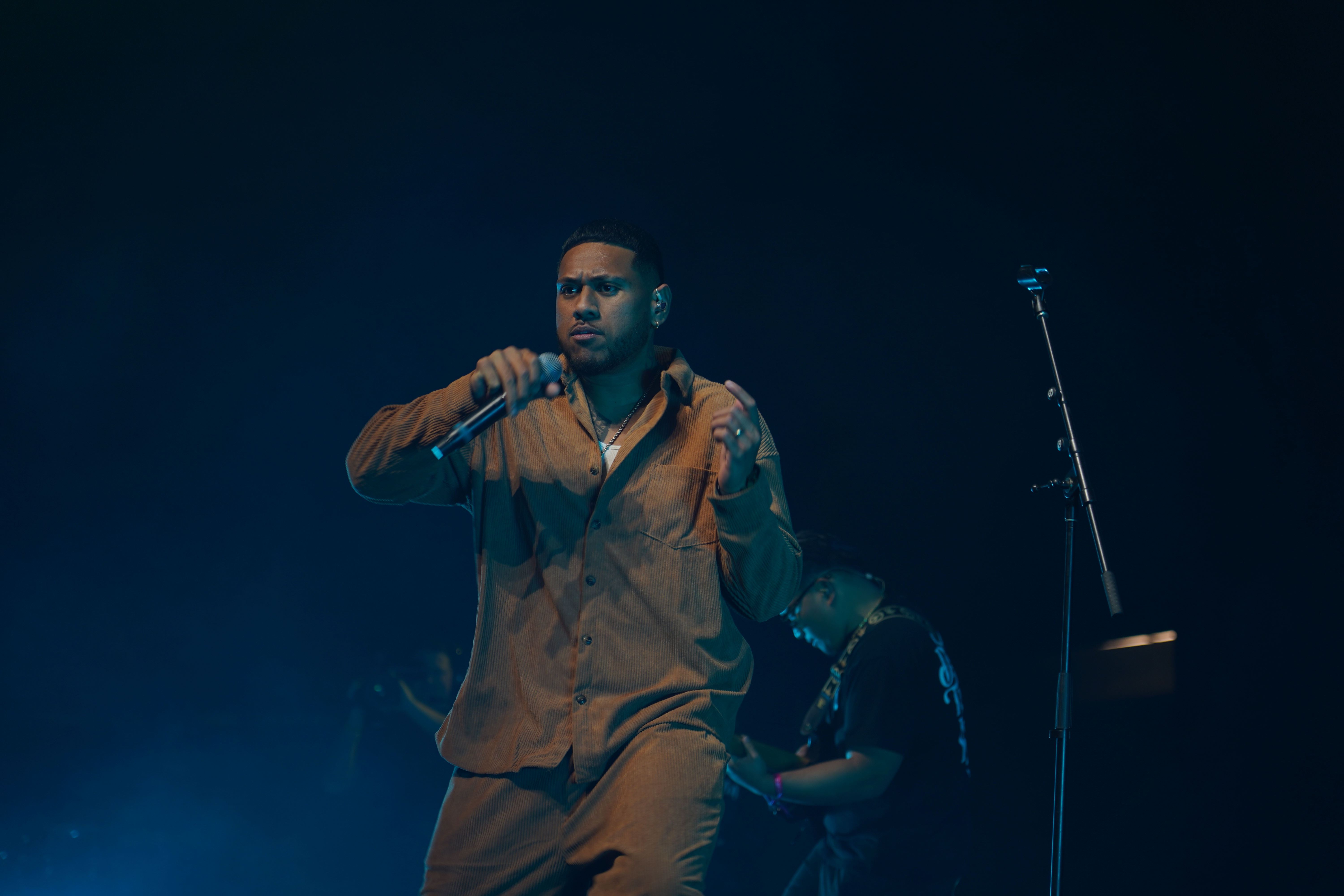 Fia — Holo Holo 2024