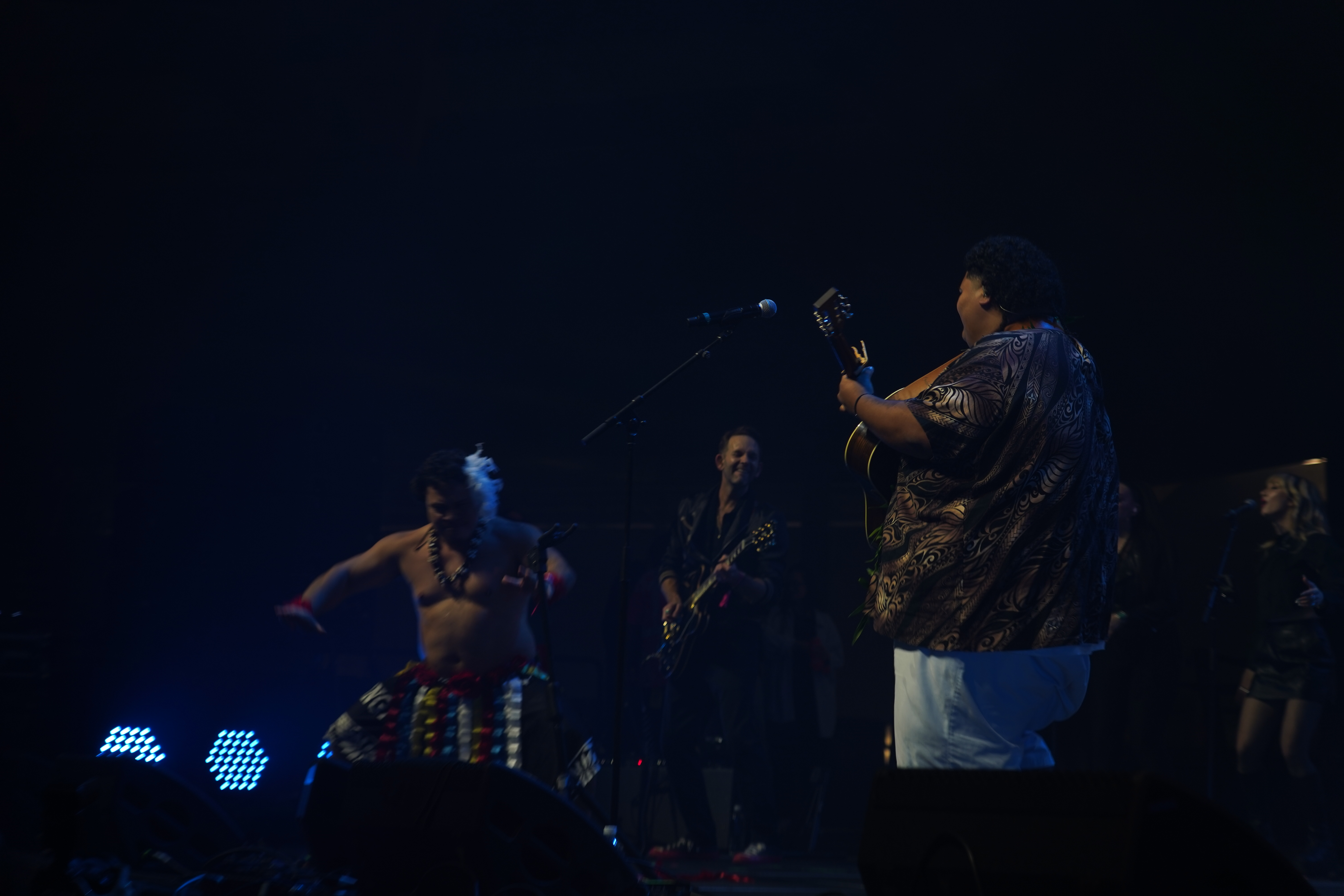 Iam Tongi — Holo Holo 2024