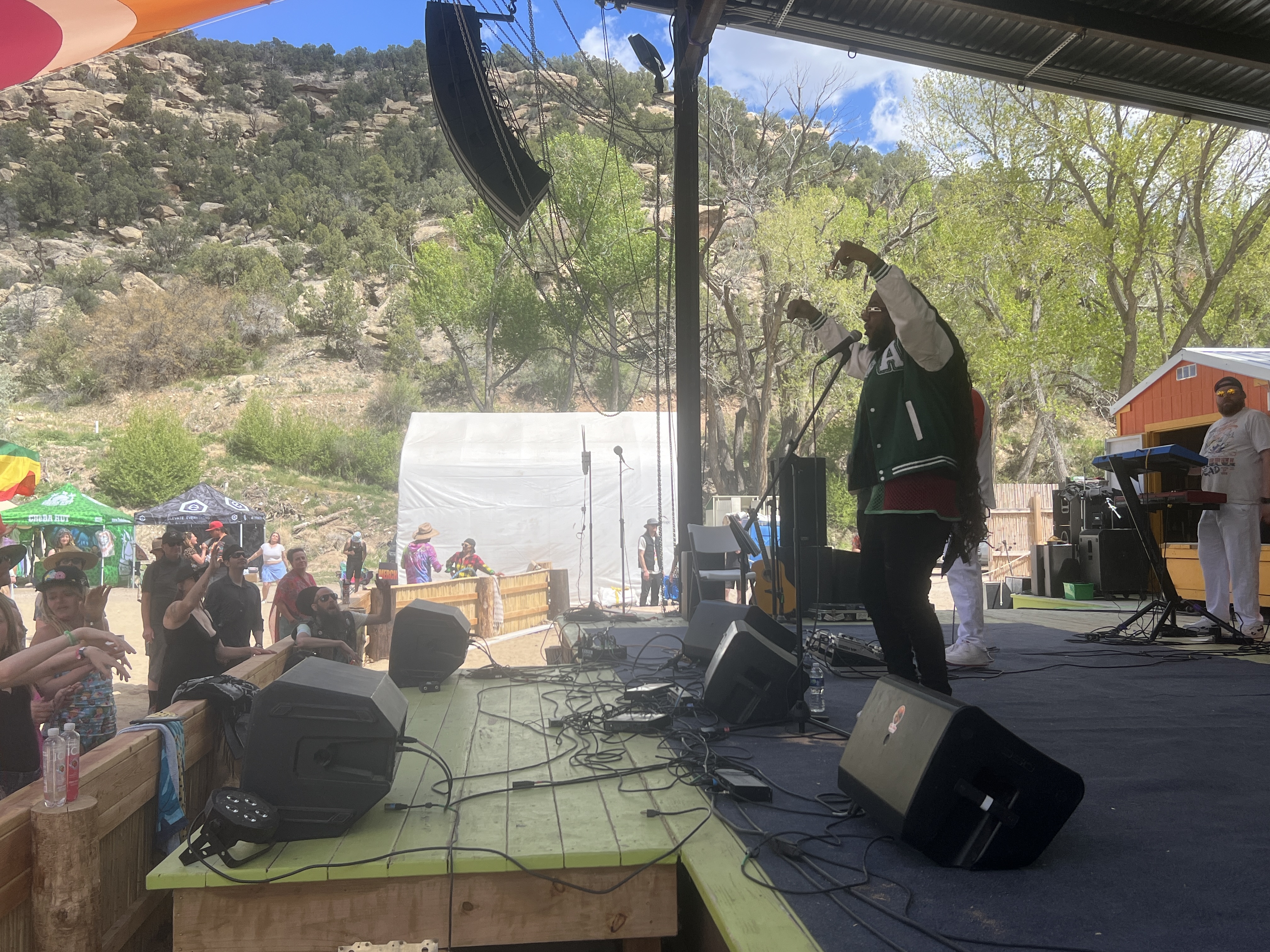 Royal Blu w/ The Autos — Rise & Vibes Festival 2024