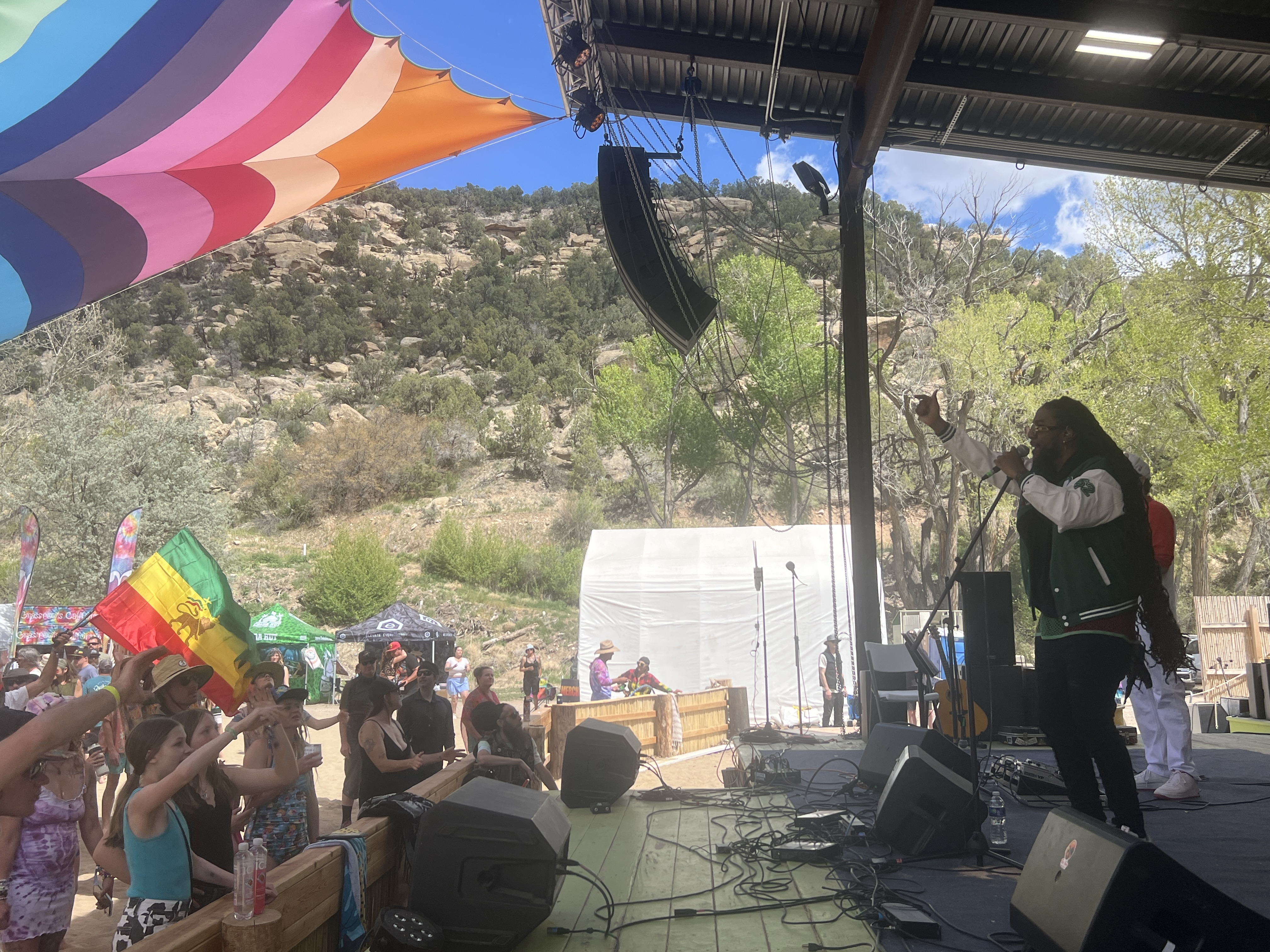 Royal Blu w/ The Autos — Rise & Vibes Festival 2024