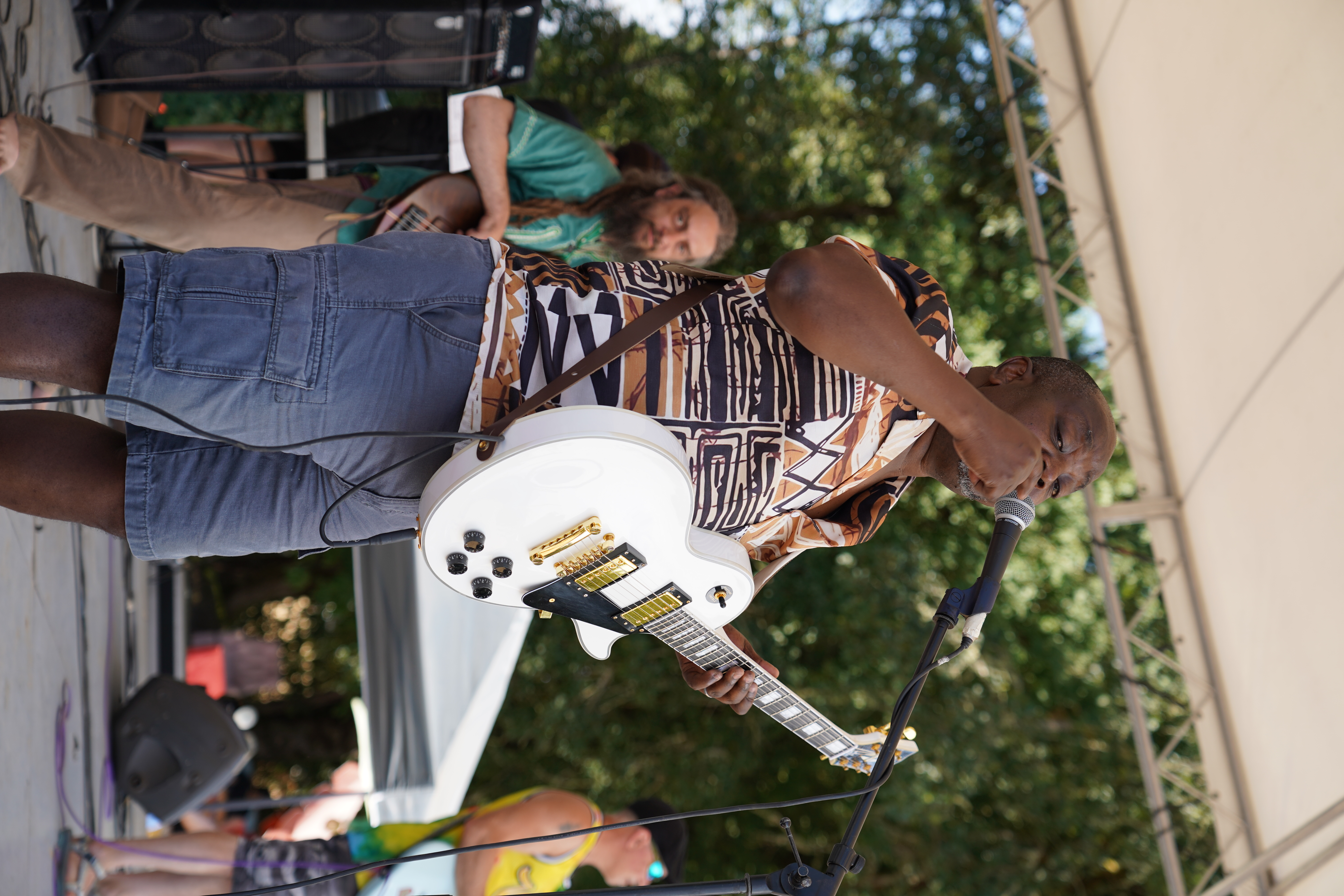 De Solution Band
