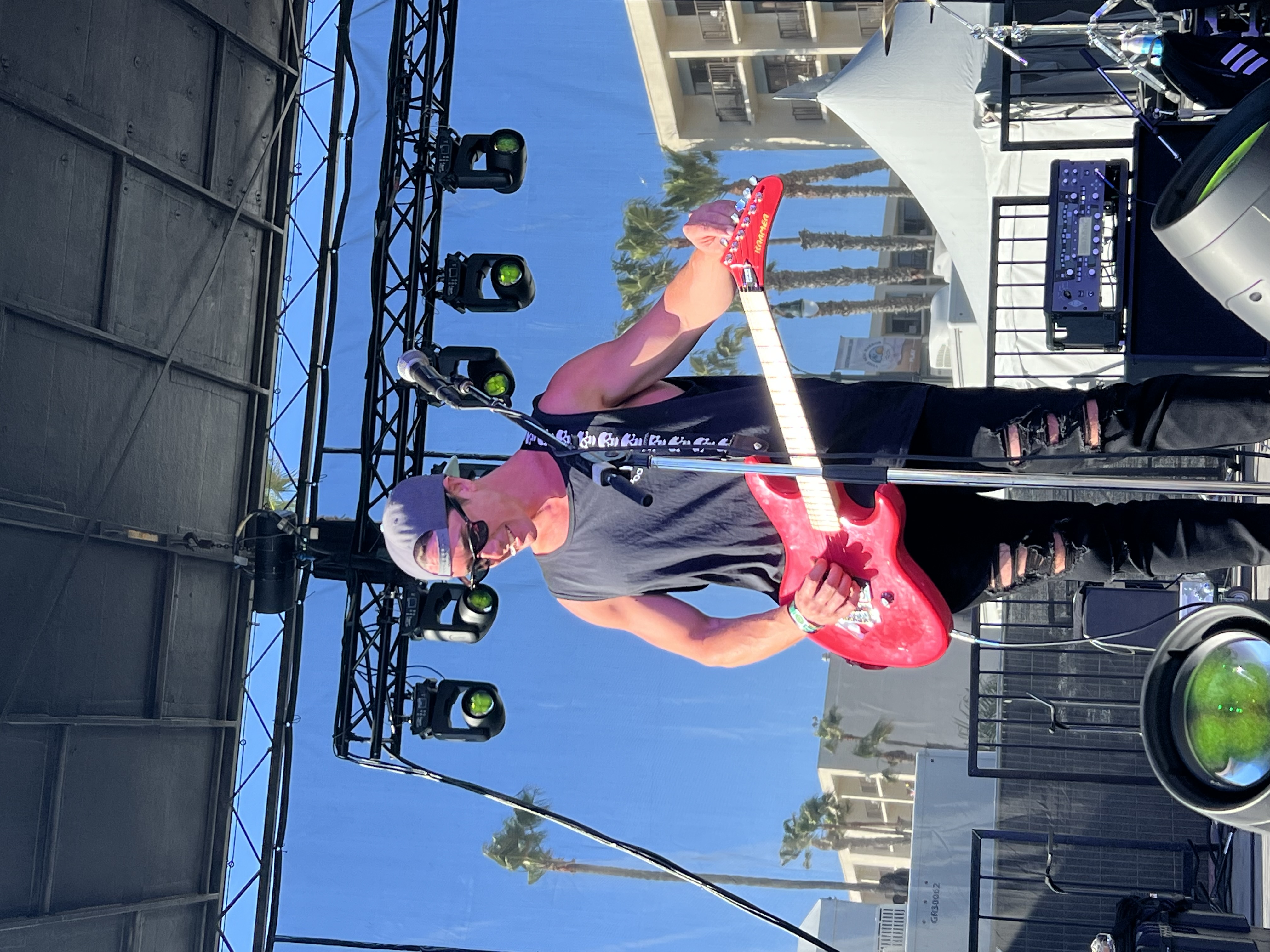 Jakobs Castle — Beachlife Festival 2023