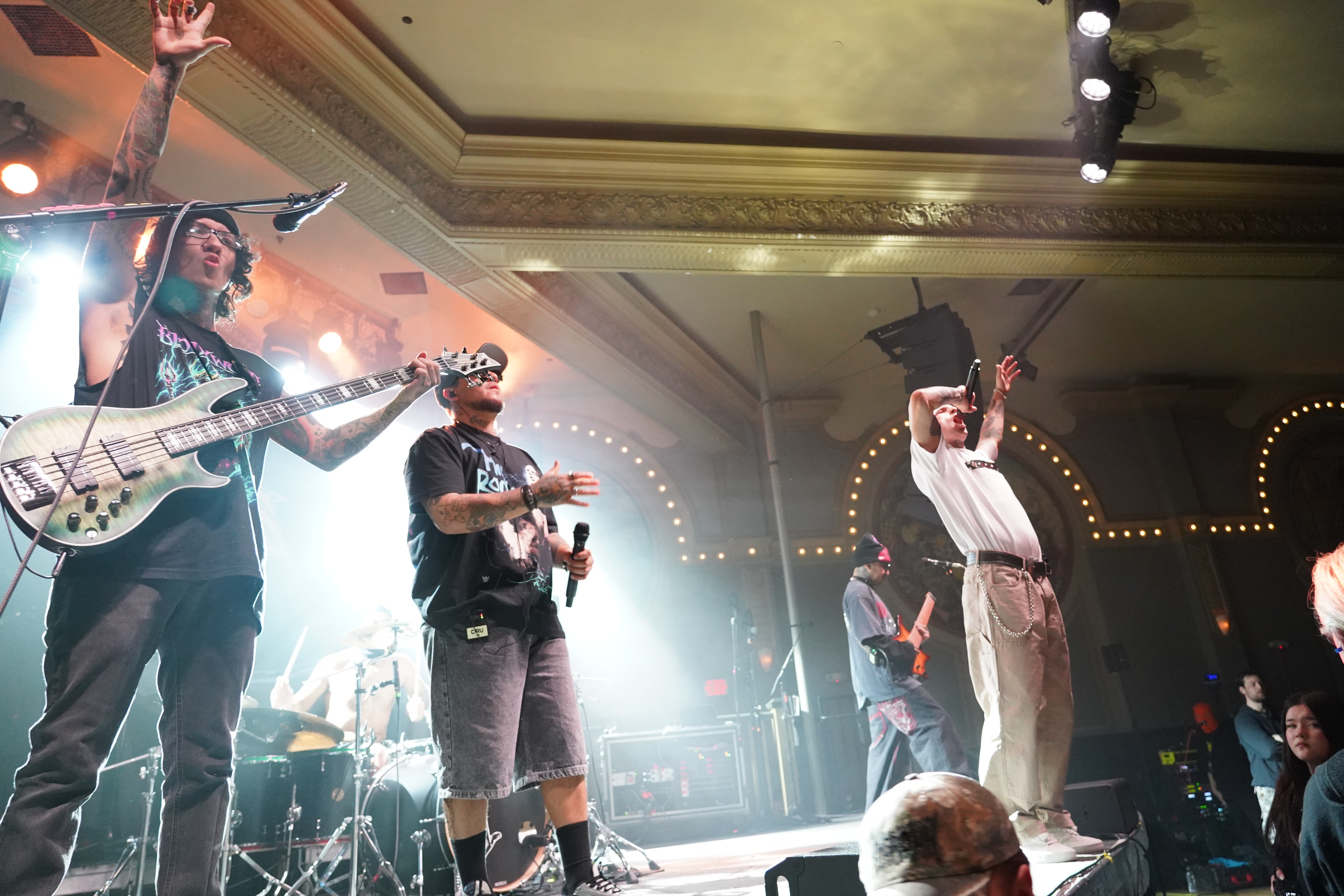 Ladrones — Ladrones — Crystal Ballroom