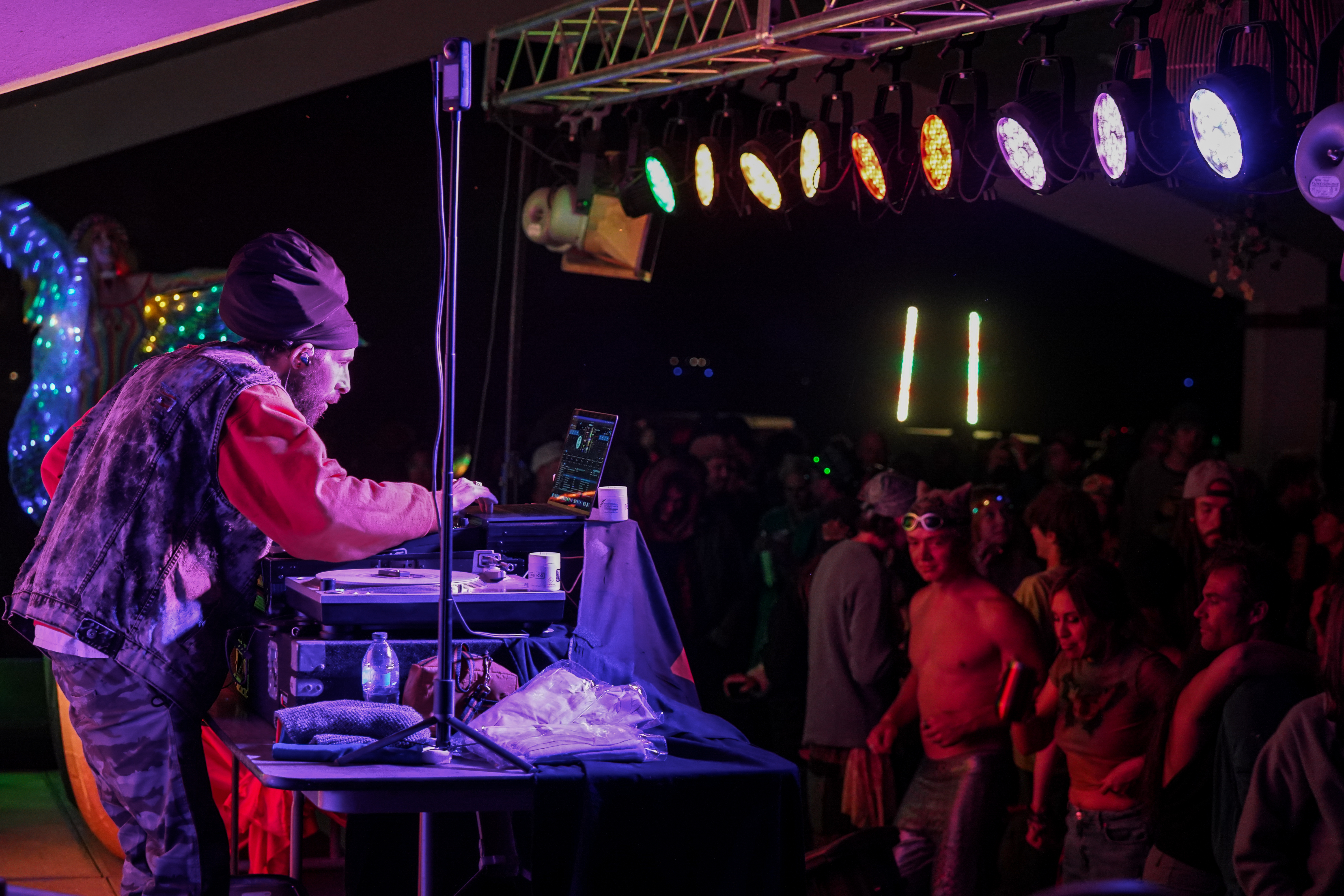 Selekta Razja — Rise & Vibes Festival 2026 — Tico Time River Resort